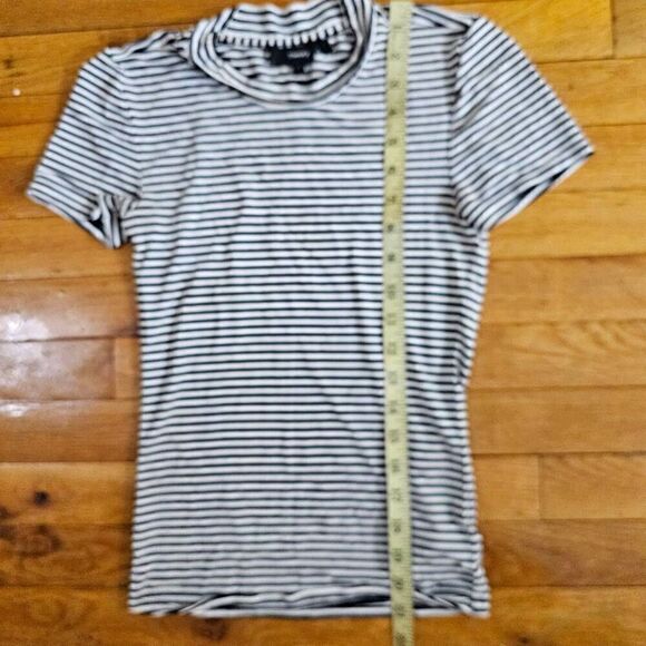 THEORY Women's Black and White Stripe Short Sleeve Top collar size S - Picture 3 of 6